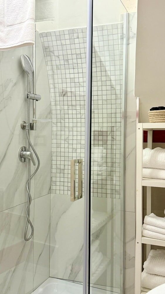 Фото Chiaia Suites