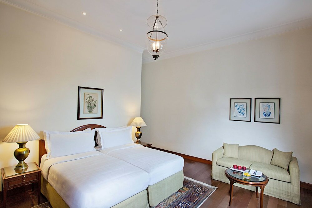 Фото Maidens Hotel