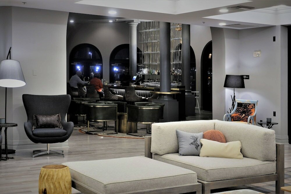 Фото Renaissance Reno Downtown Hotel & SPA