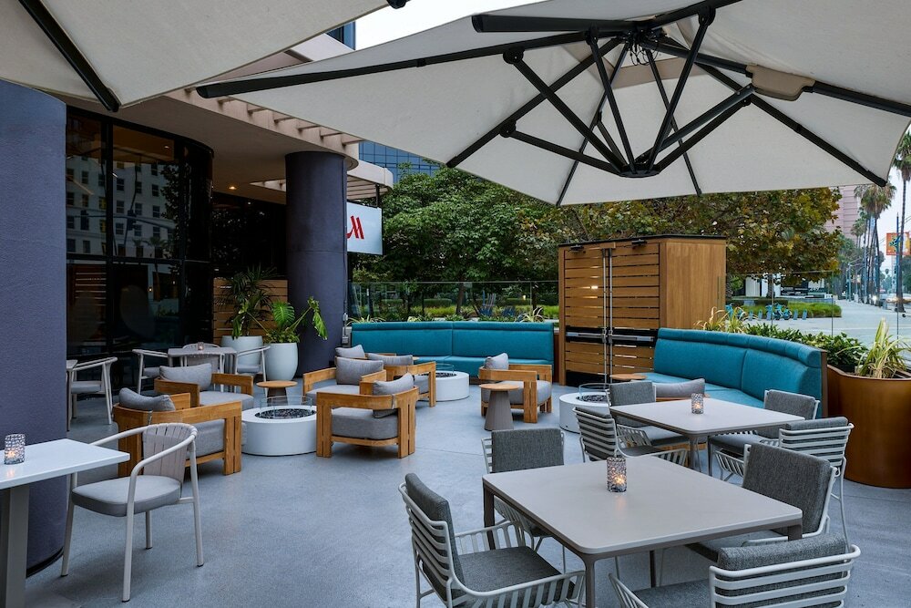 Фото Renaissance Long Beach Hotel