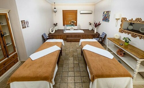 Гостиница Andriake Beach Club Hotel в Демре