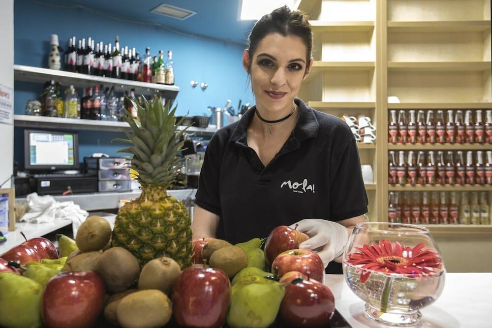 Фото Mola Suites