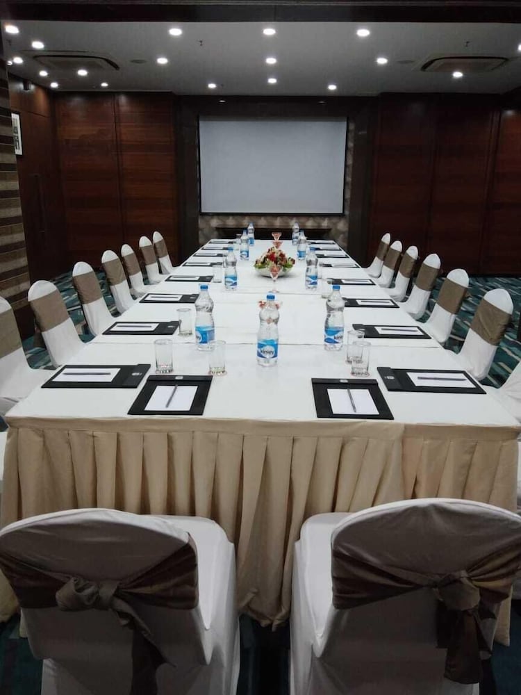 Фото Levana Hotel