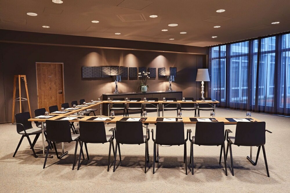 Фото Steigenberger Hotel München