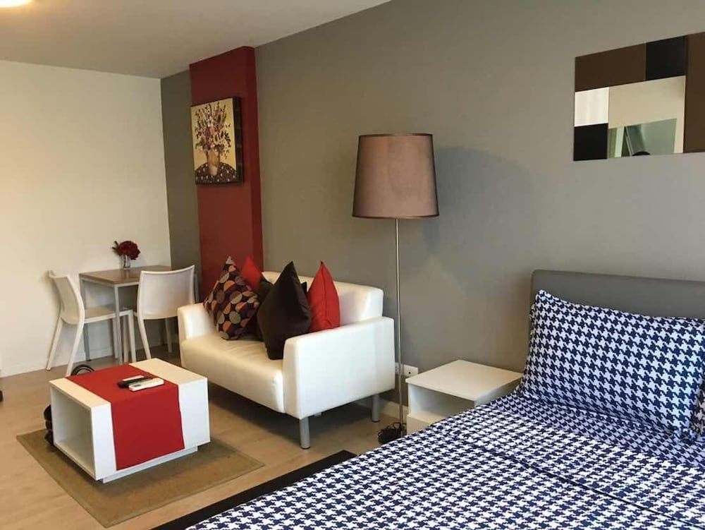 Фото Baan Peang Ploen by Montri