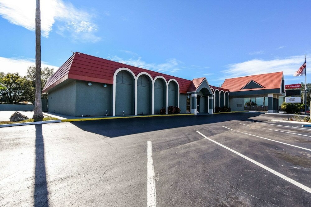 Фото Econo Lodge Busch Gardens