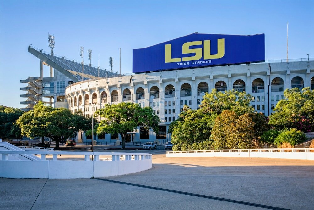 Фото Courtyard by Marriott Baton Rouge Siegen Lane