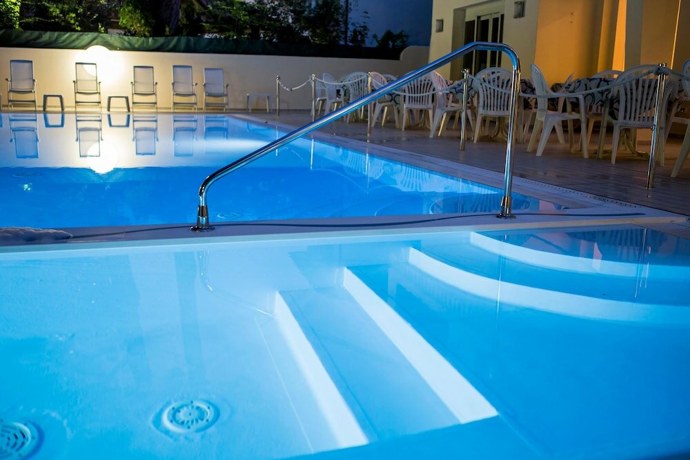 Фото Hotel Athena