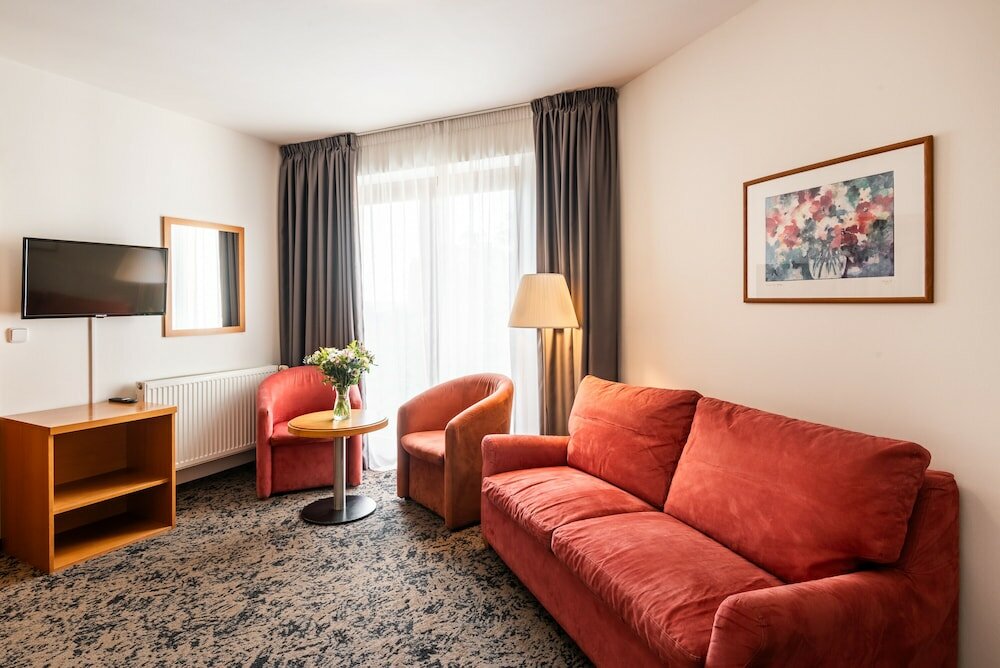 Фото Hotel Troja