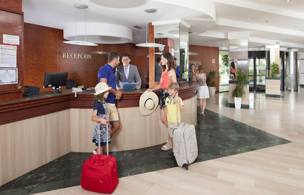 Фото Port Denia Hotel