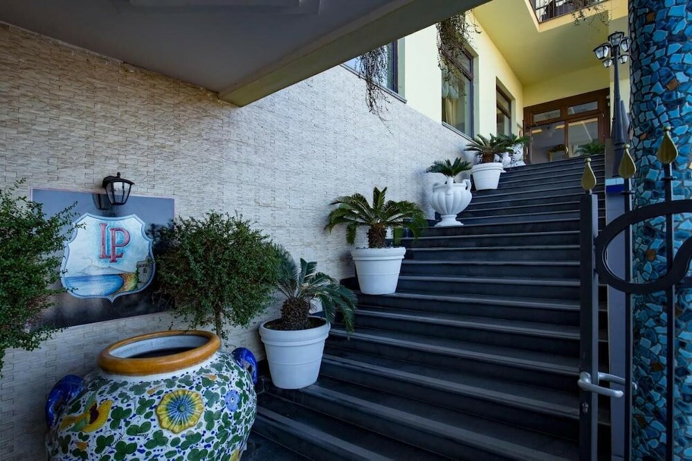 Фото 19485172960