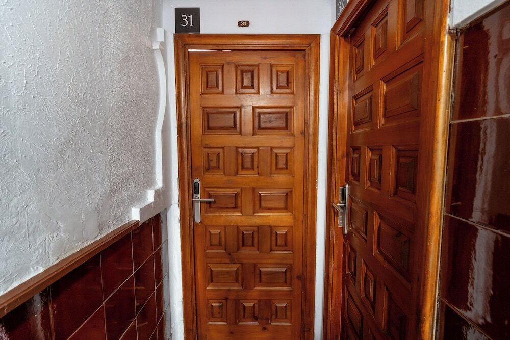 Фото Hostal Forum Tarragona