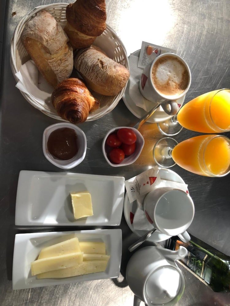 Фото ApartHotel Voramar