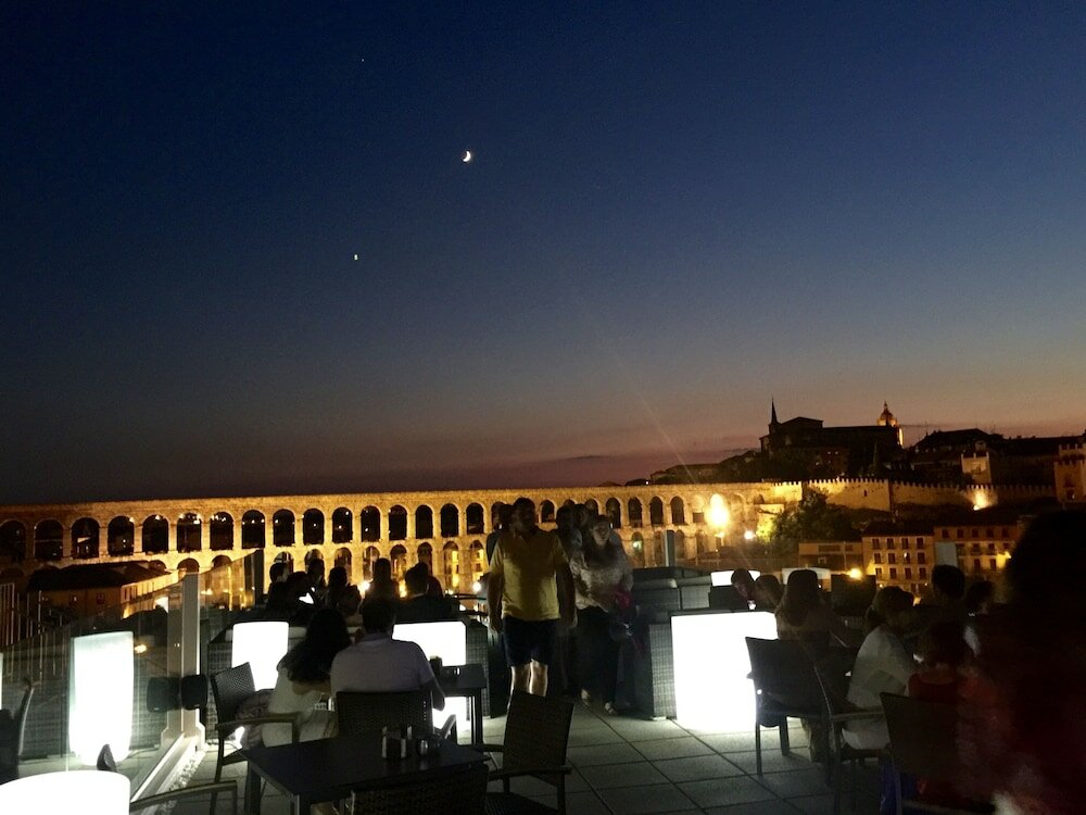 Фото Hotel Ele Acueducto