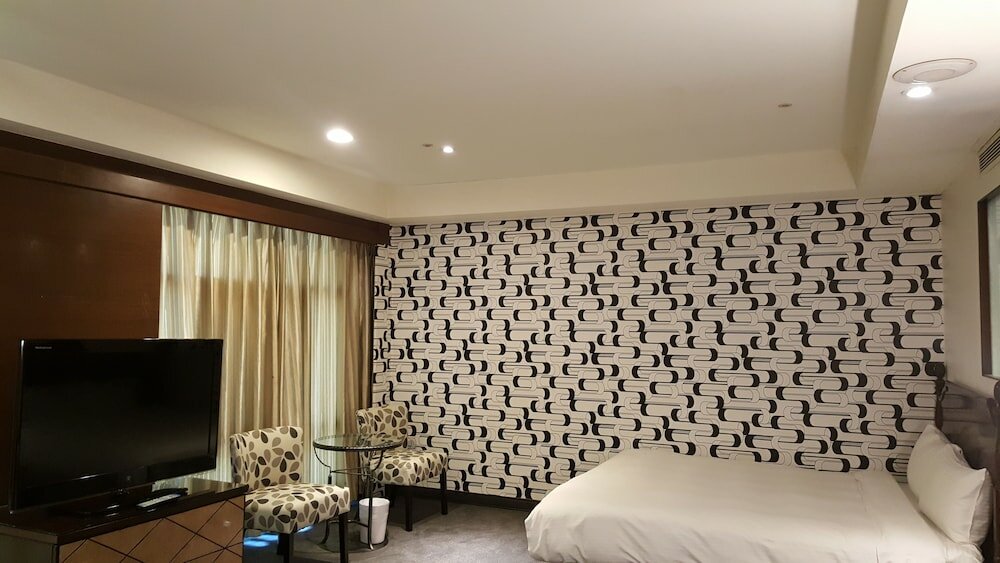 Фото Hon Dow Hotel