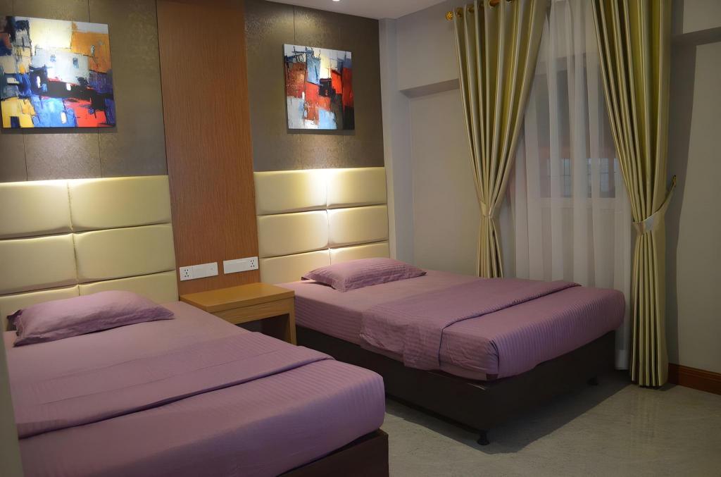 Фото Hotel Mustika Gajah Mada