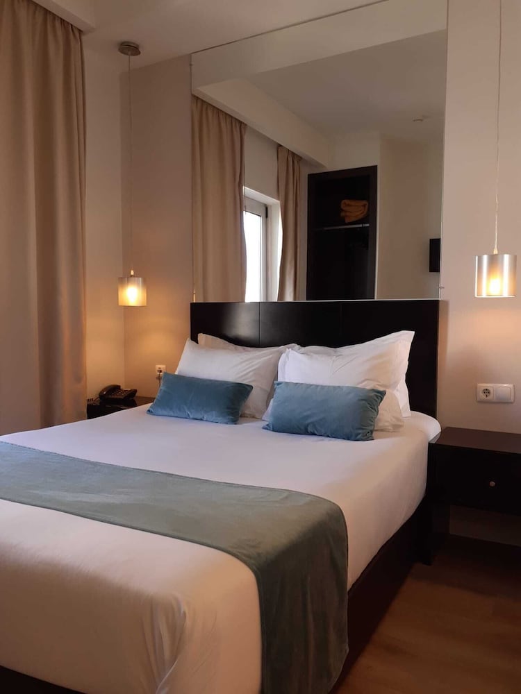 Фото Lisbon City Hotel