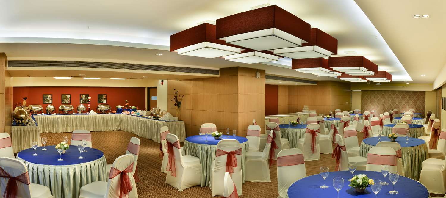 Фото Hampton by Hilton Vadodara-Alkapuri