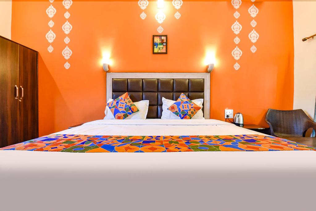 Фото Oyo 4715 Kk Residency