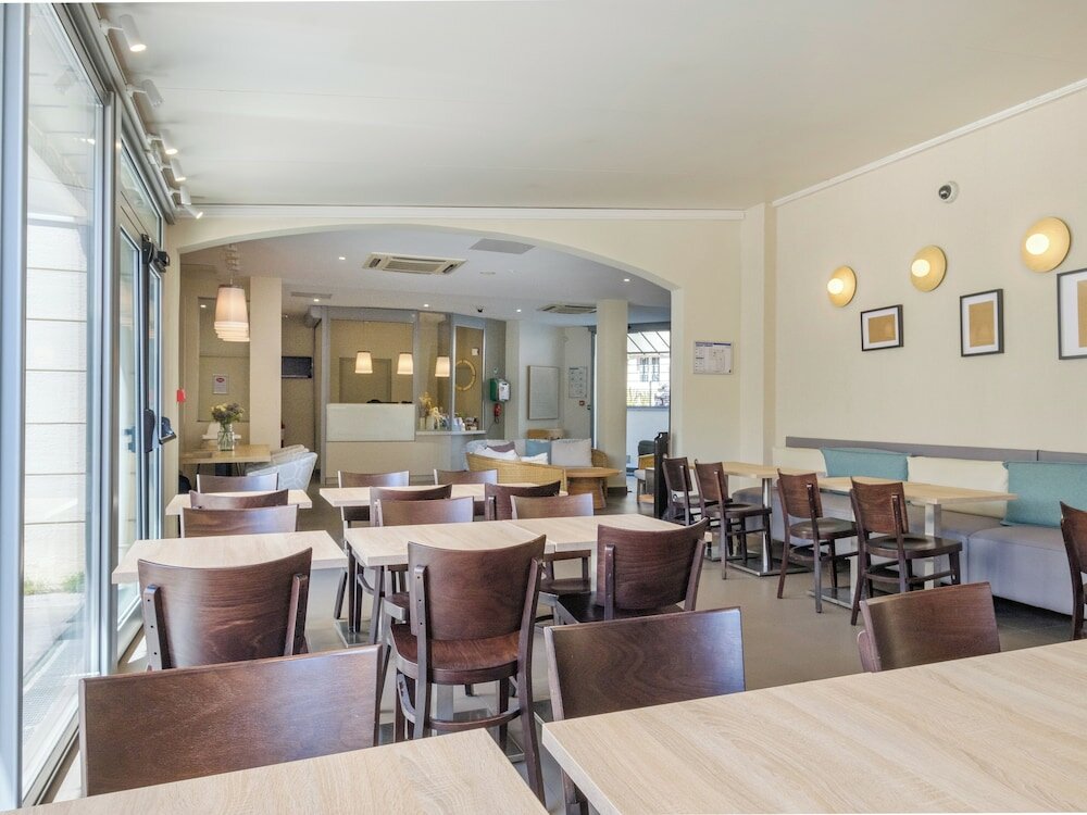 Фото B&b Hotel Antibes Juan-les-Pins