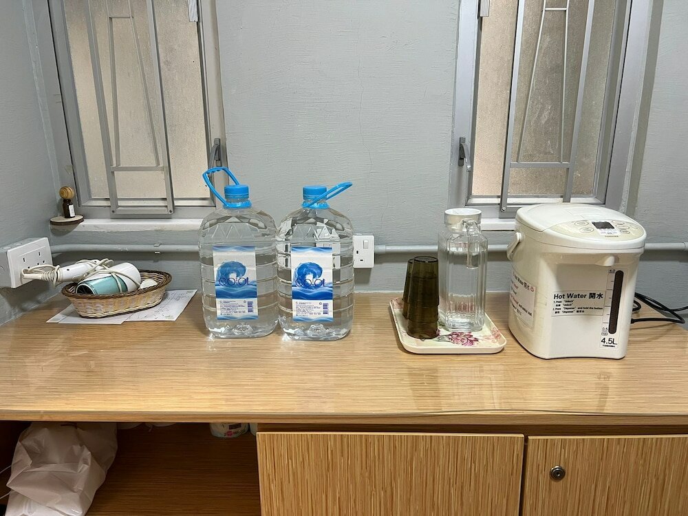 Фото Check Inn HK