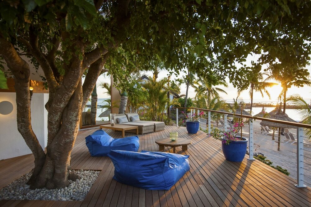 Фото Veranda Pointe Aux Biches Hotel