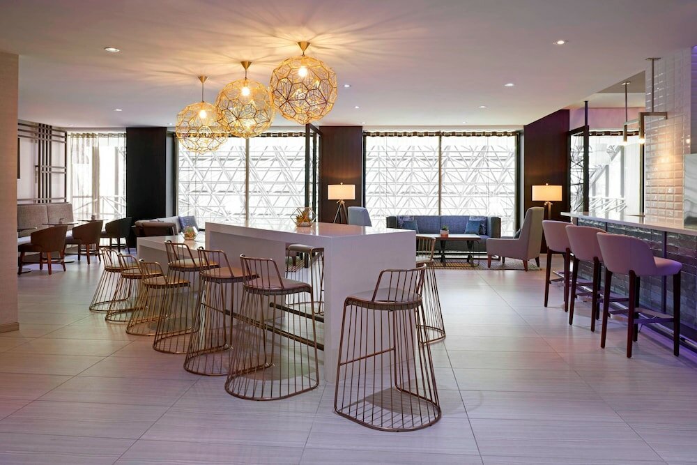 Фото Toronto Airport Marriott Hotel