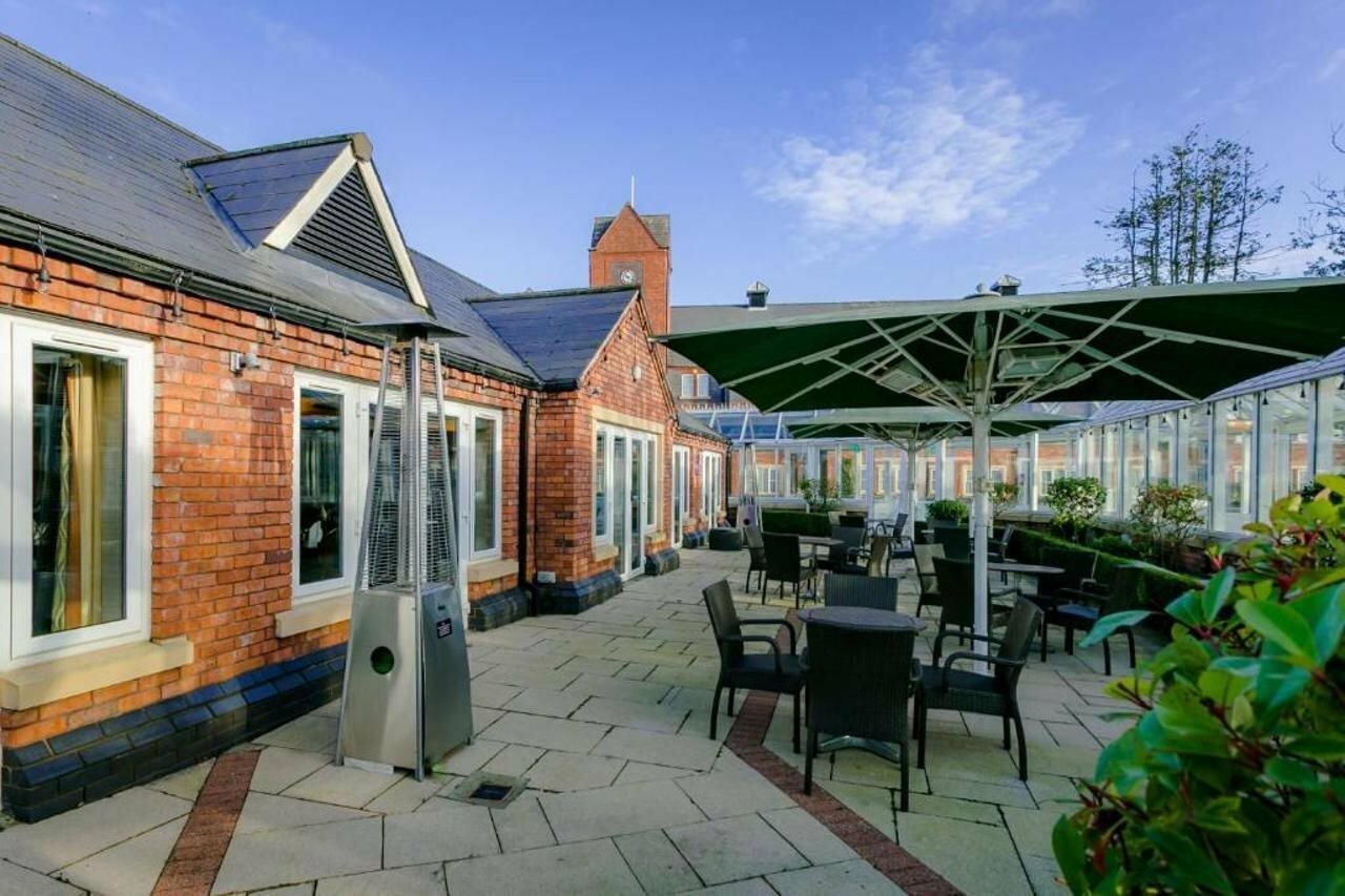 Фото The Park Royal Hotel & SPA