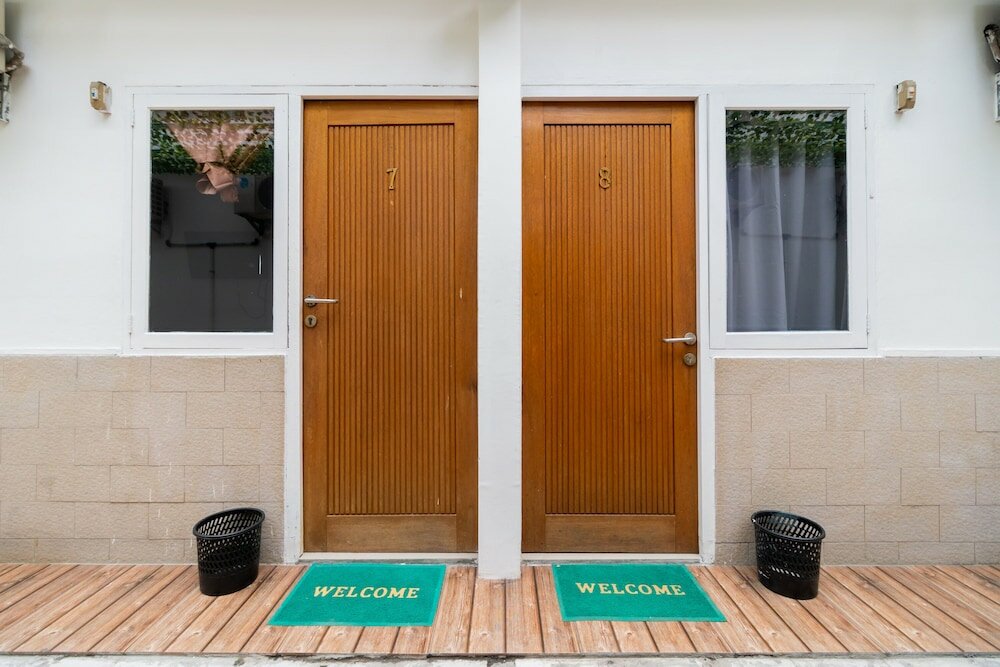 Фото RedDoorz @ Tondano Benhil