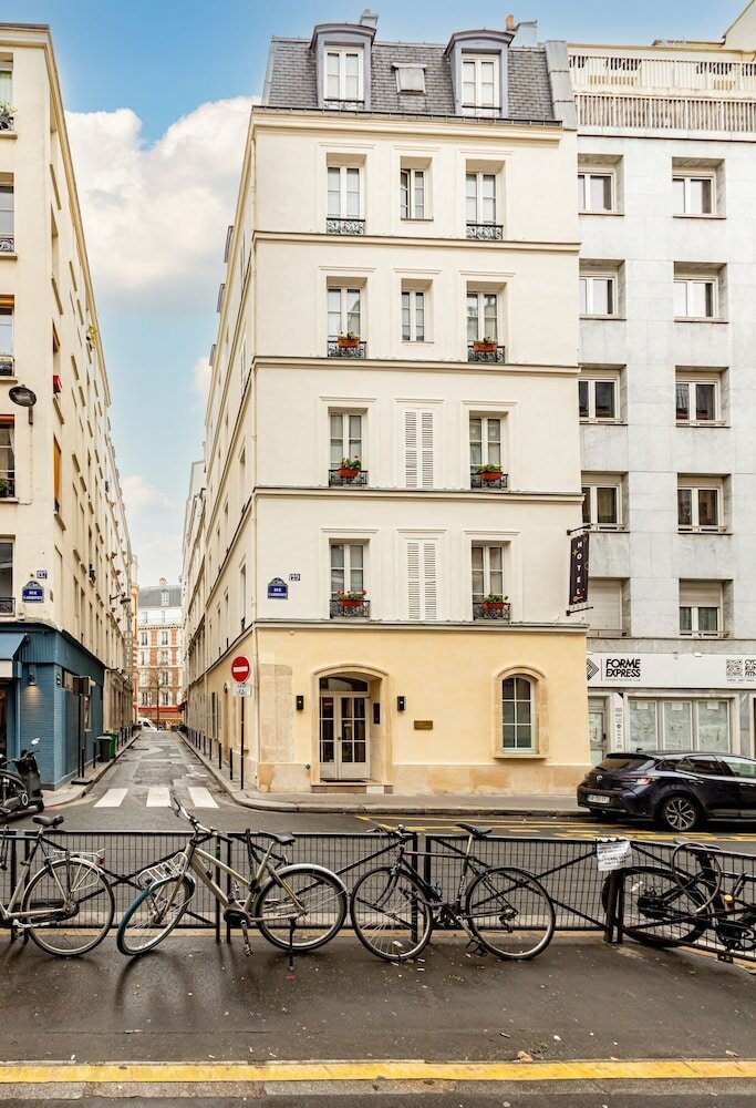 Фото Hôtel Romance Malesherbes