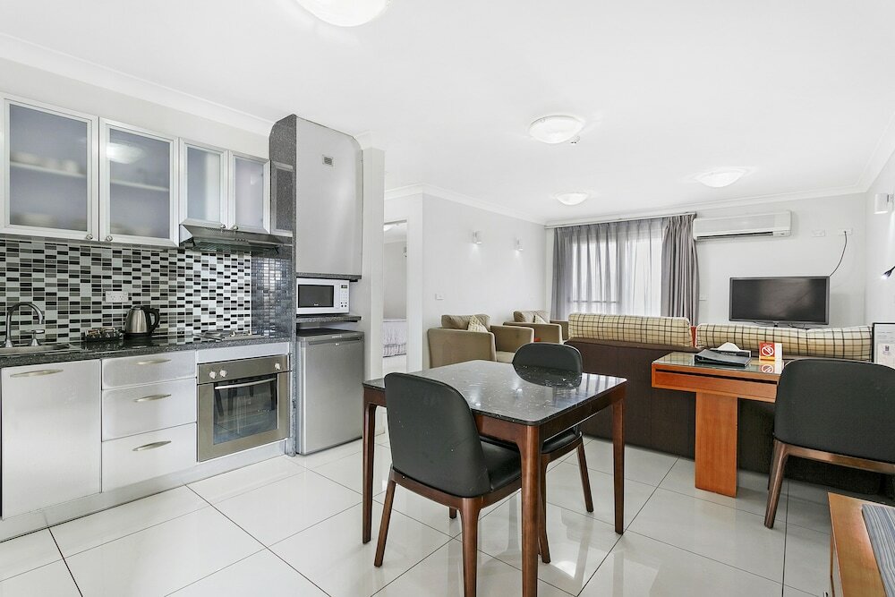 Фото Comfort Inn & Suites Burwood