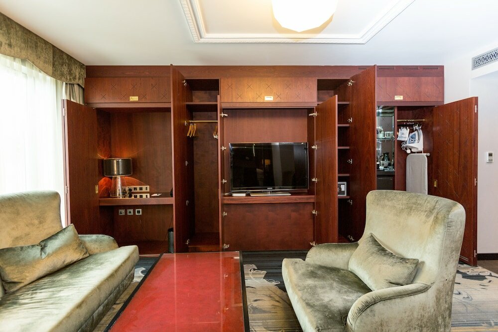 Фото Hilton London Syon Park