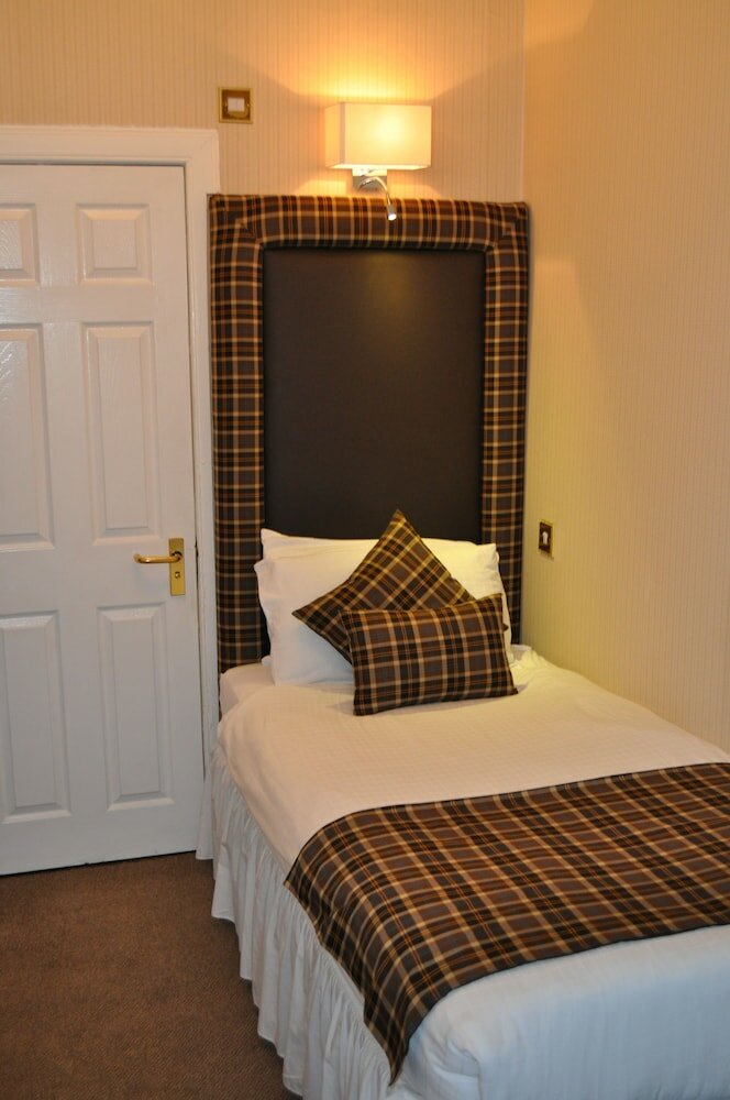 Фото Argyll Hotel