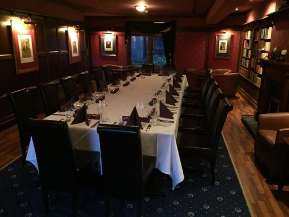 Фото Craighaar Hotel