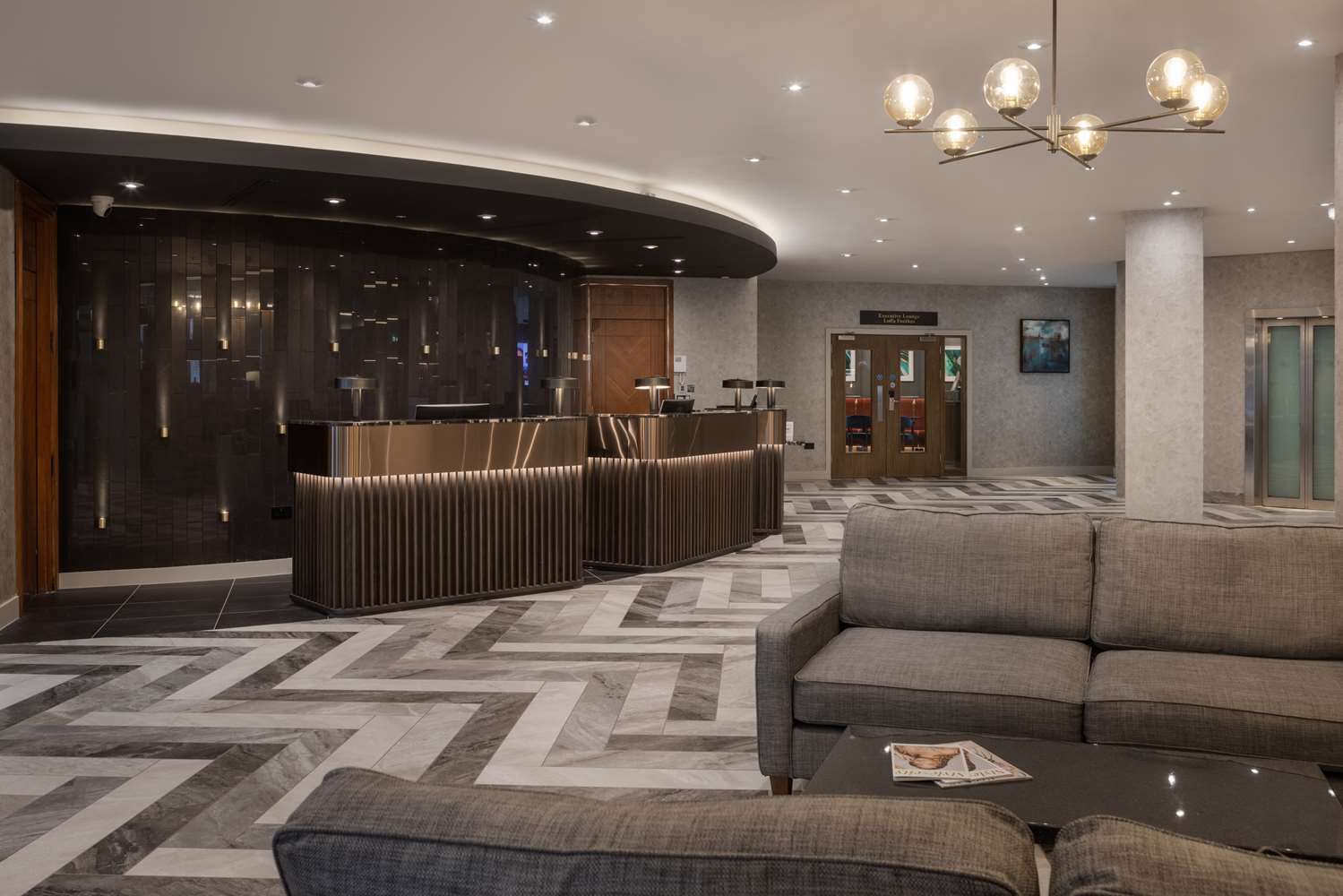 Фото Hilton Cardiff