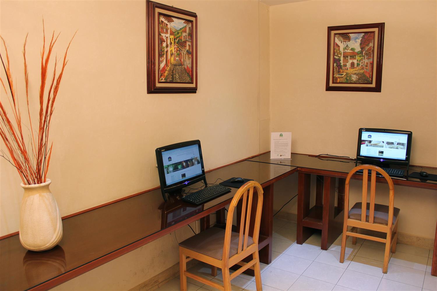 Фото Best Western Plus Plaza Florida & Tower