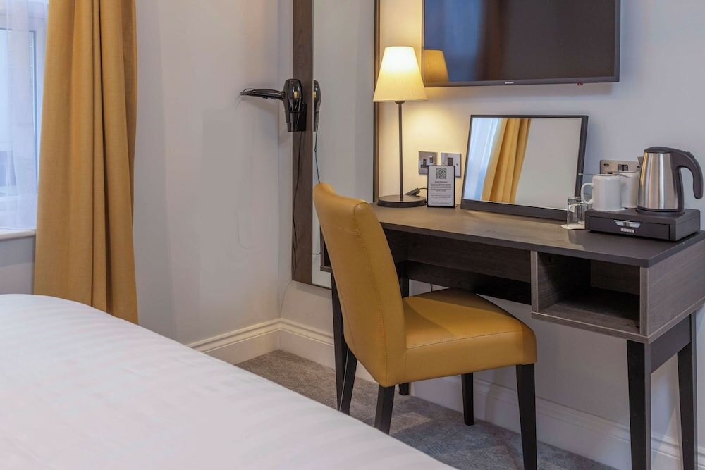 Фото Best Western Kensington Olympia Hotel