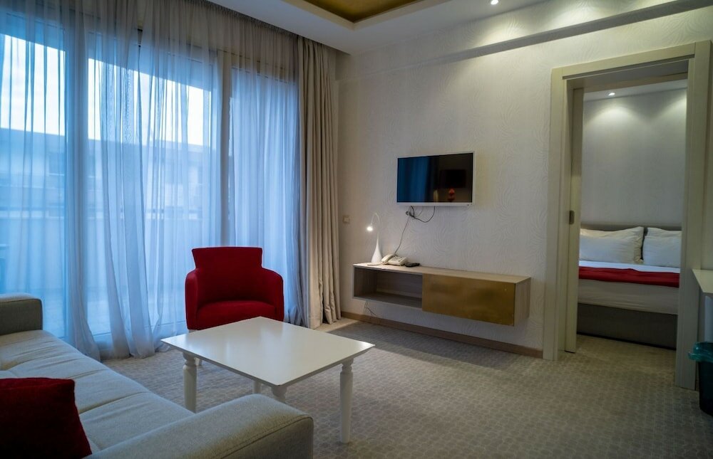 Фото Hotel Atina