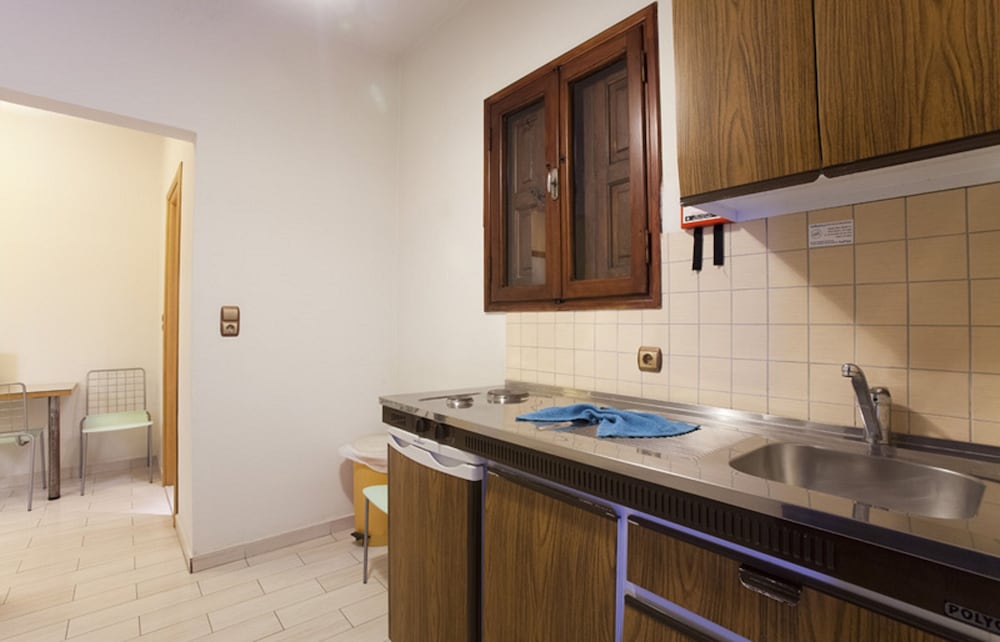 Фото Hotel Pefkos Beach