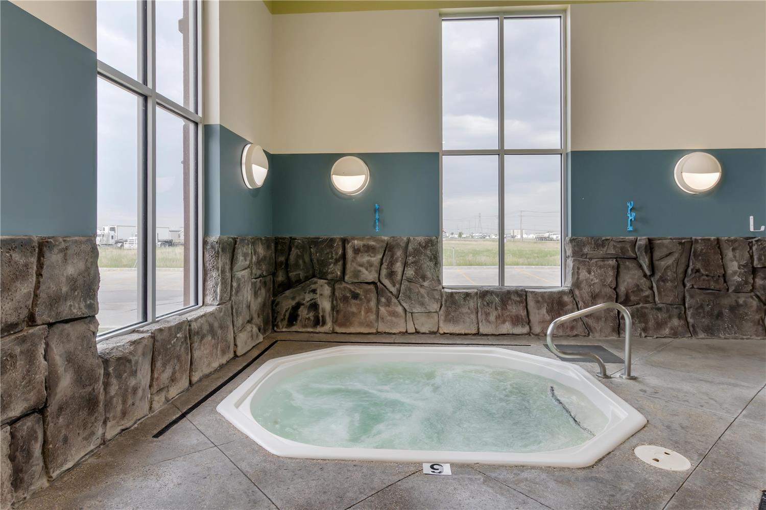 Фото Best Western Plus Winnipeg West