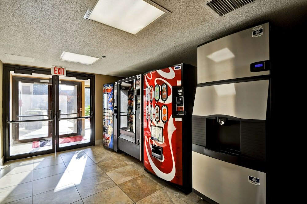 Фото Hampton Inn Kansas City-Airport