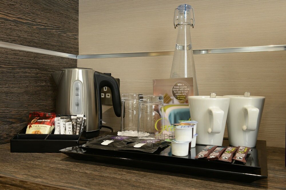 Фото The Wesley Euston