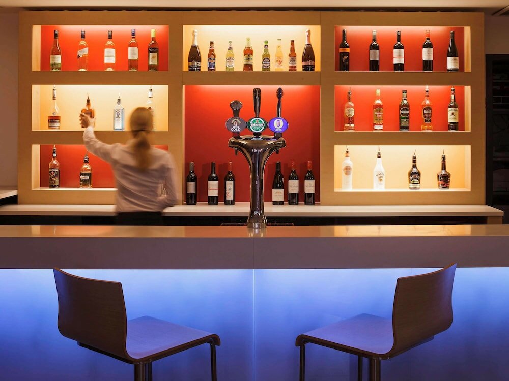 Фото Ibis London Docklands Canary Wharf