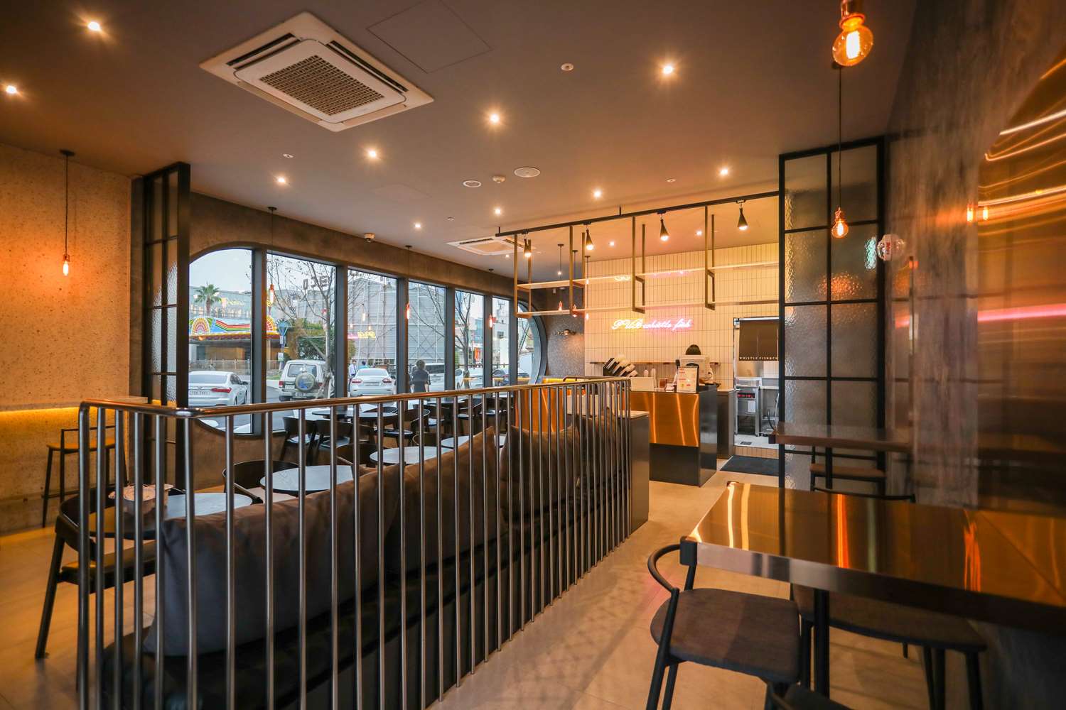 Фото Whistle Lark