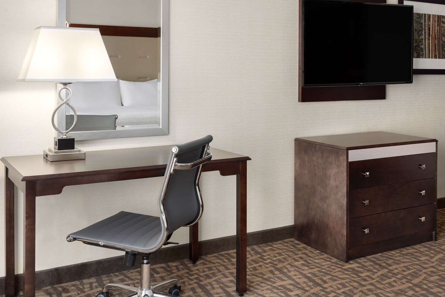 Фото Wyndham Garden Buffalo Downtown