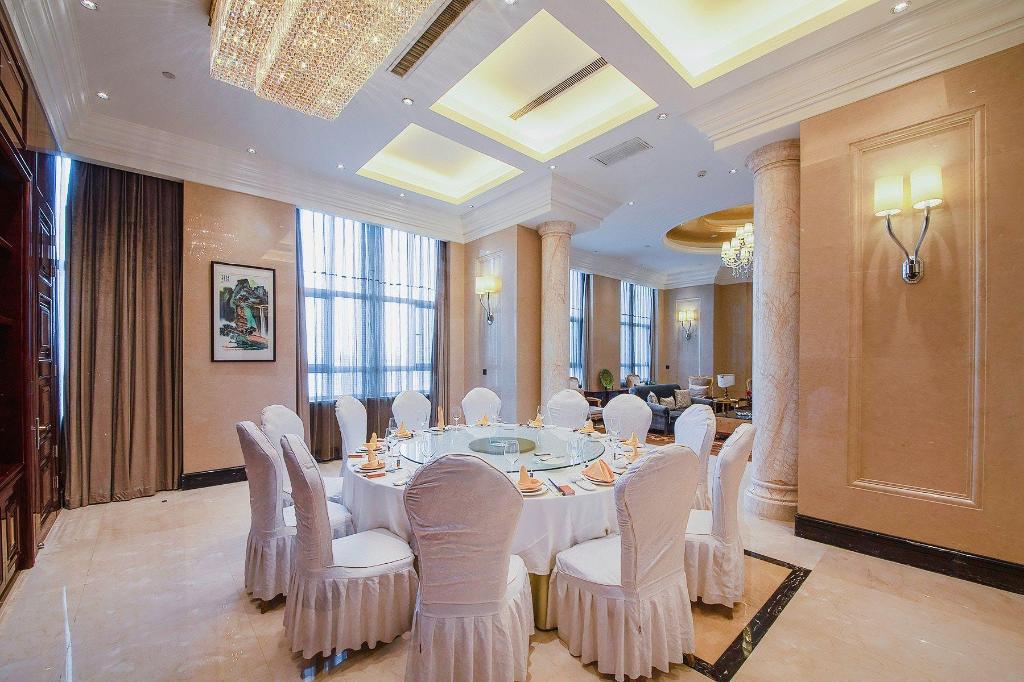 Фото Yinchuan Shangling Boston Hotel