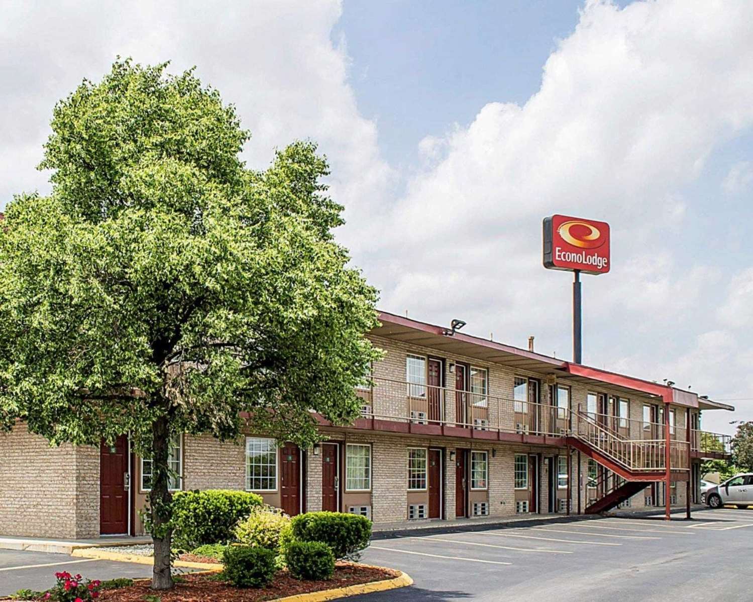Фото Econo Lodge Columbus West