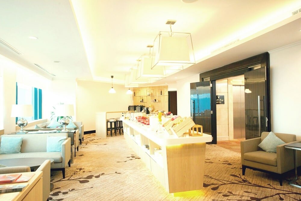 Фото Menara Peninsula Hotel Jakarta