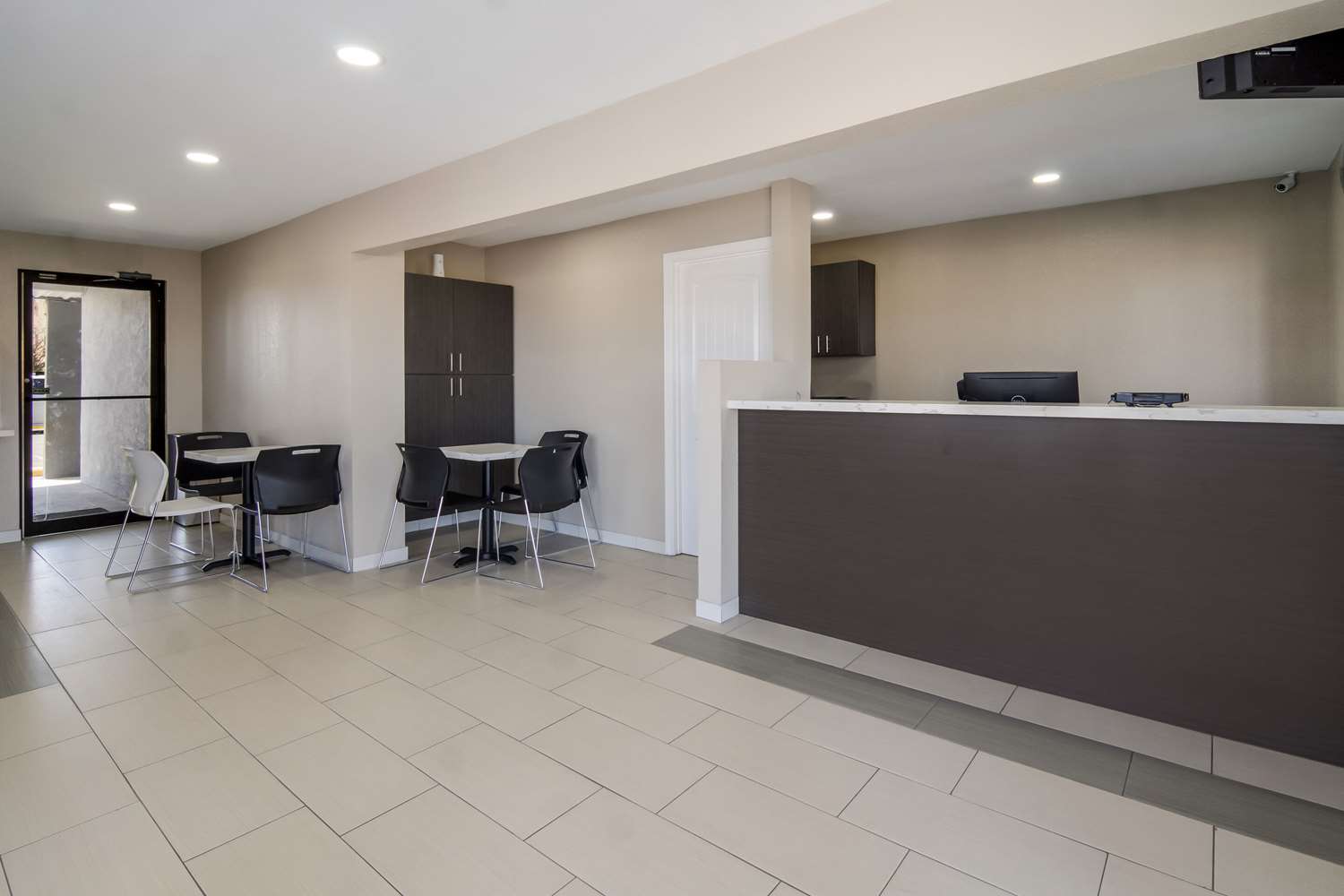 Фото Econo Lodge Waco North I-35