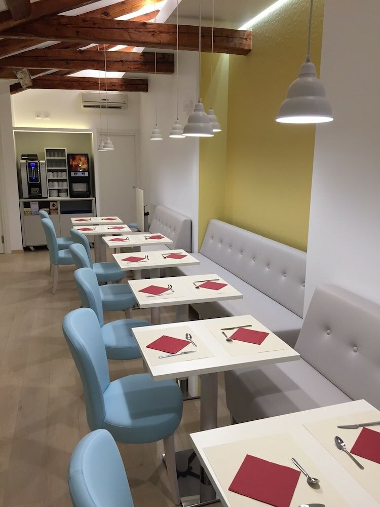 Фото Hotel Roma Trieste